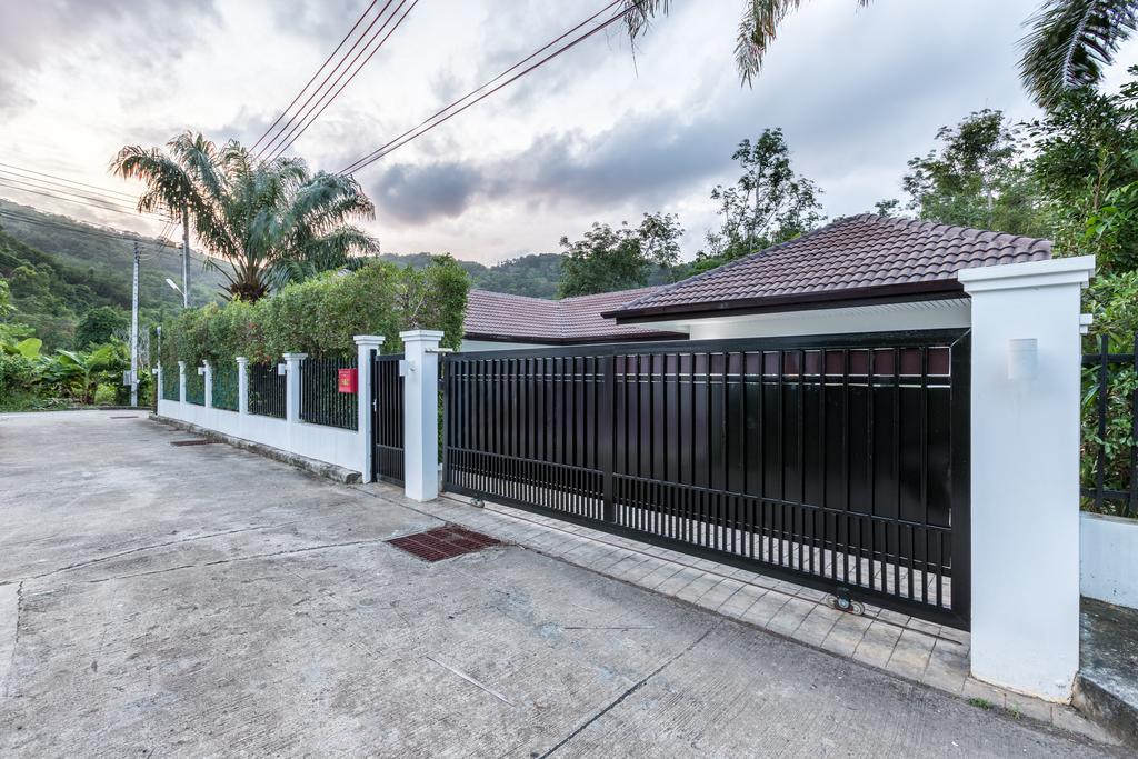 Phikun 4 Bedroom Private Pool Villa Chalong Exterior photo